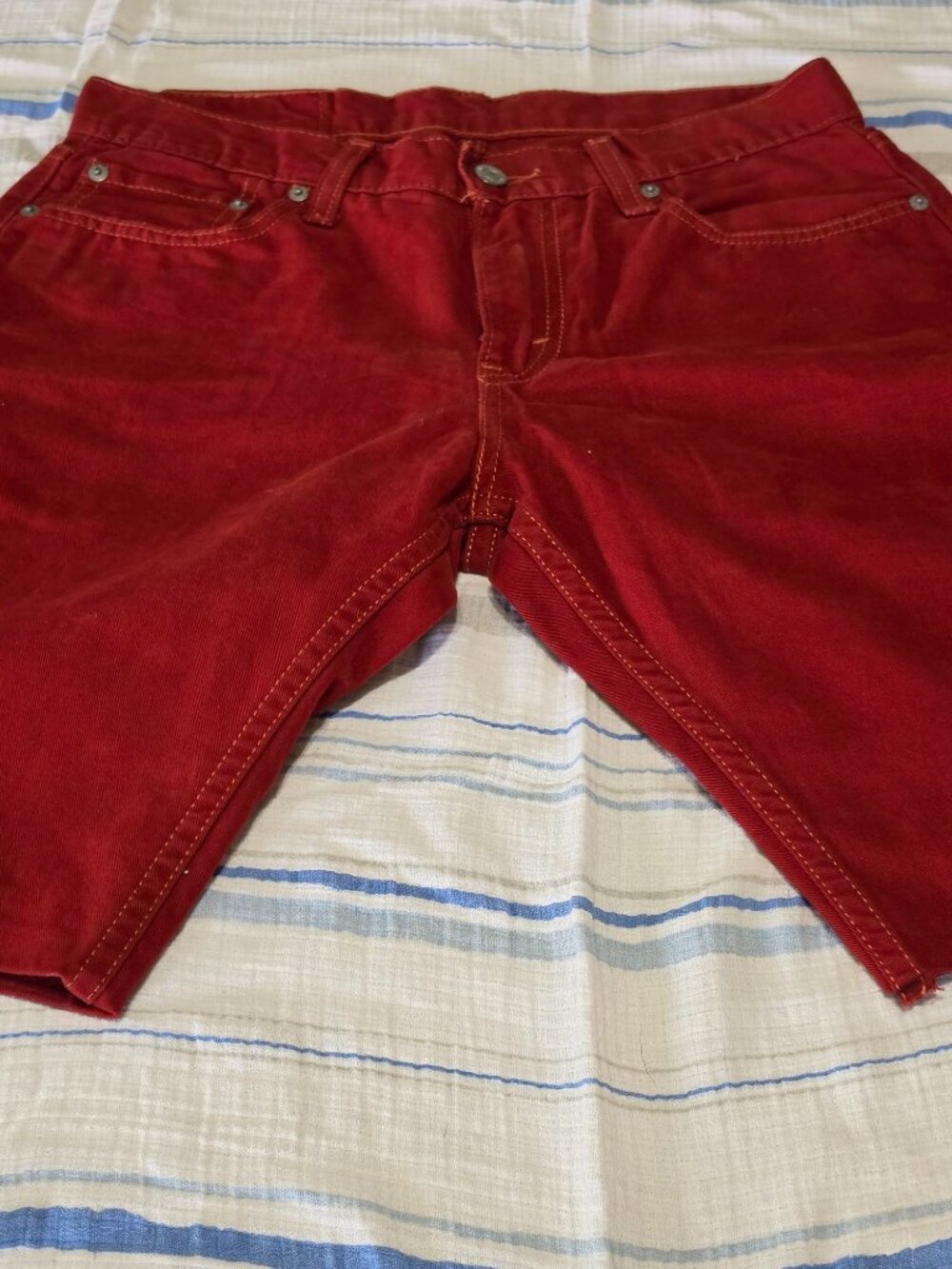 Custom Cut Levi’s 514 Red Denim Shorts – W30 - Picture 2 of 10